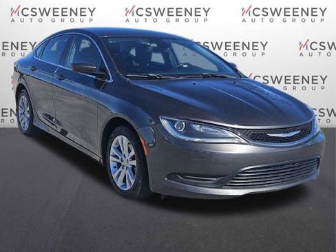 Used 2016 Chrysler 200 LX image 7
