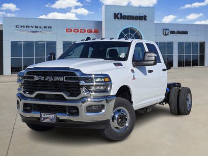 New 2026 RAM 3500 Tradesman w/ Chrome Appearance Group A