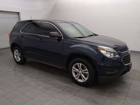 Used 2017 Chevrolet Equinox LS FWD image 11