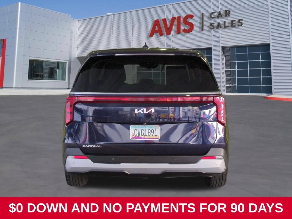 Used 2025 Kia Carnival FWD image 7