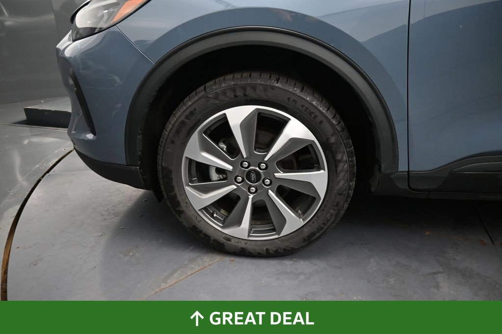 Used 2024 Ford Escape Platinum AWD/4WD image 15
