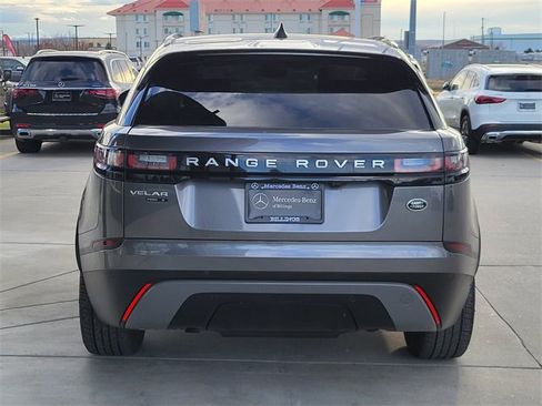 Used 2019 Land Rover Range Rover Velar S image 41