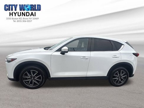 Used 2018 MAZDA CX-5 Touring w/ Preferred Equipment Package AWD/4WD image 2