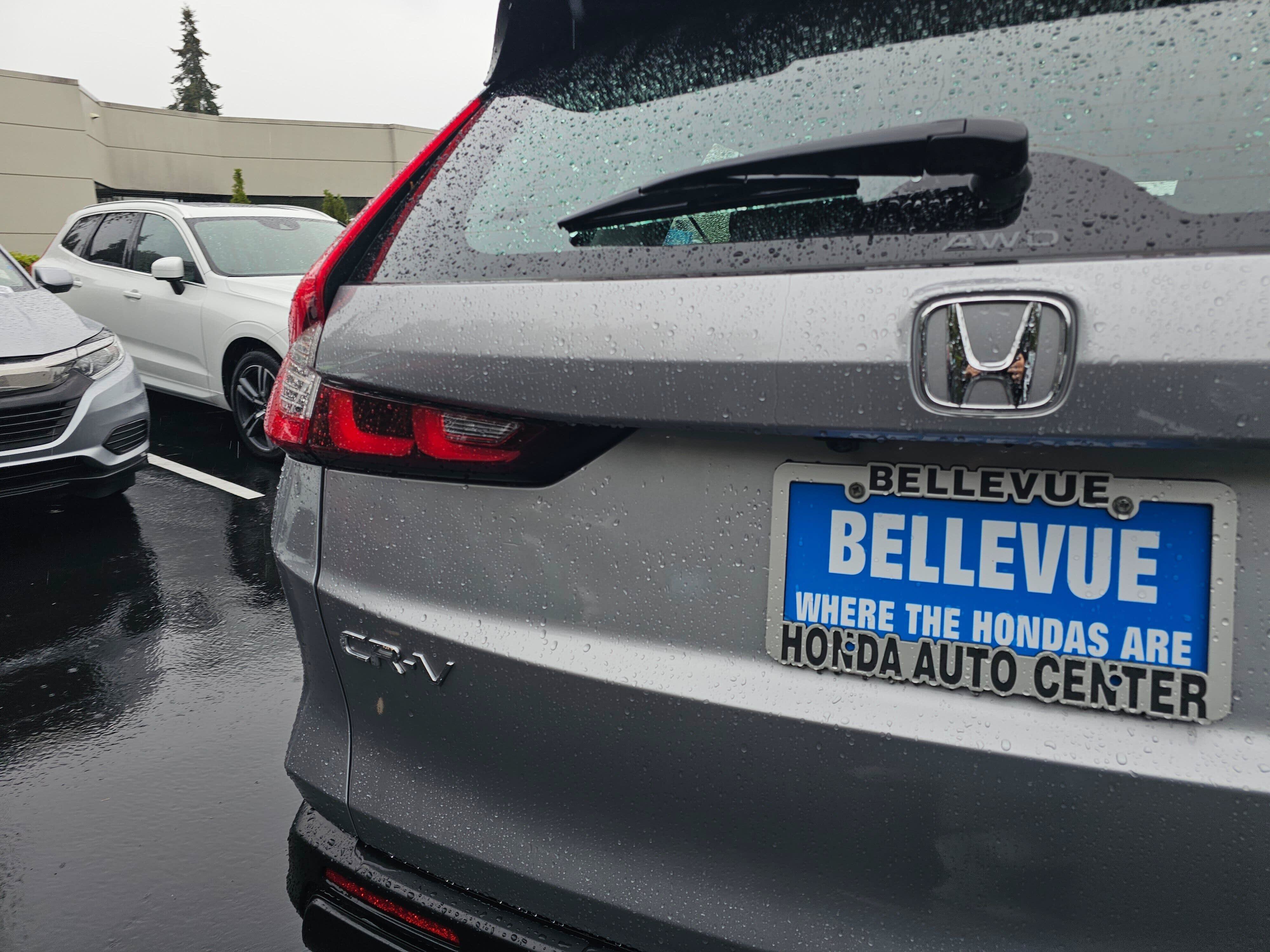 Used 2024 Honda CR-V LX image 16