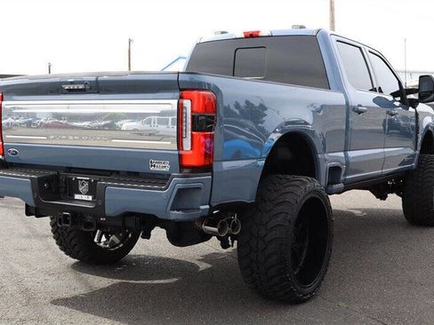 Used 2023 Ford F350 Platinum image 5