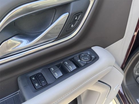 Certified 2023 Chevrolet Tahoe Z71 image 10