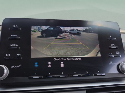 Certified 2020 Honda Accord LX image 28