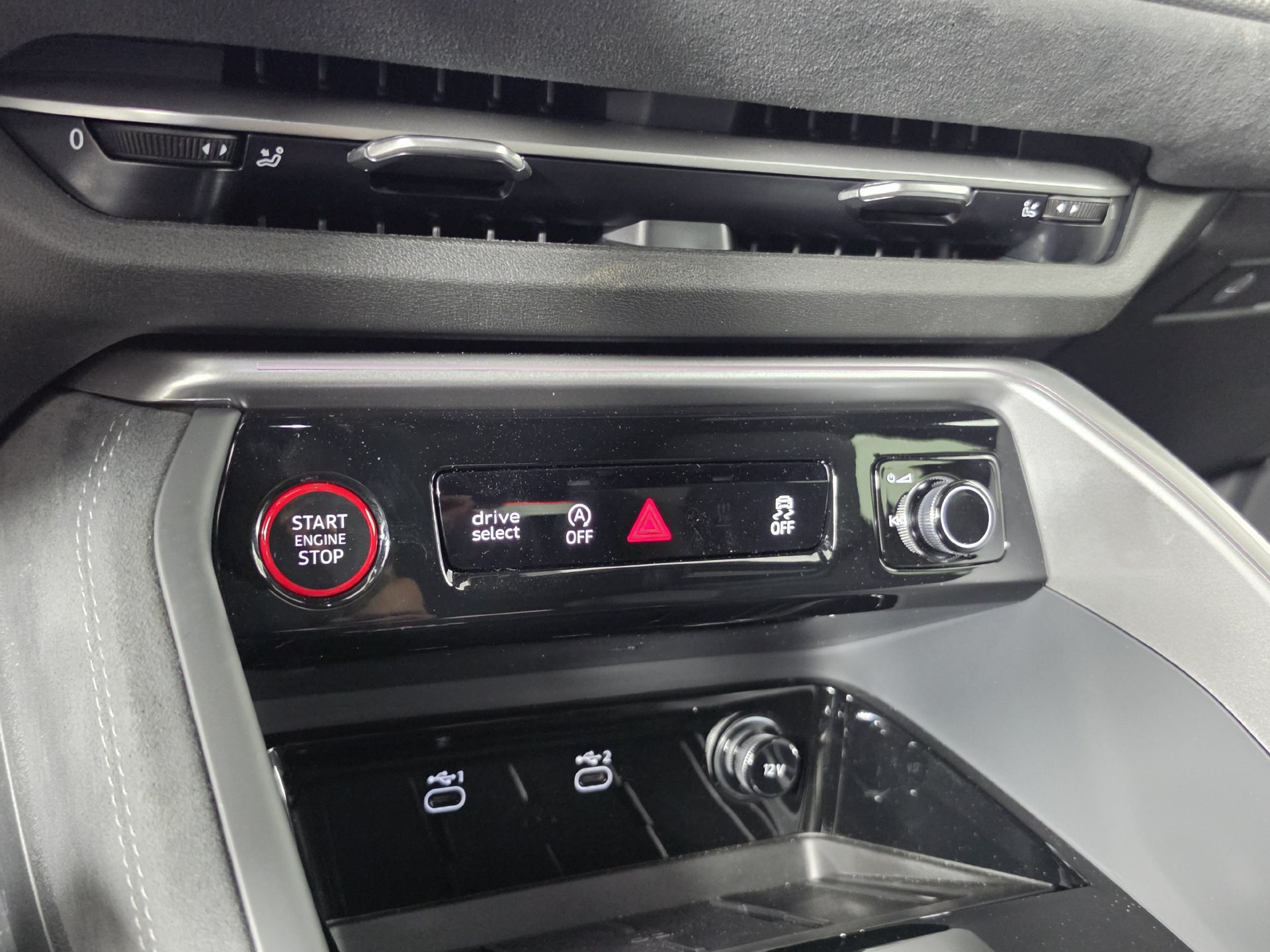 New 2026 Audi SQ5 Premium Plus AWD/4WD image 27