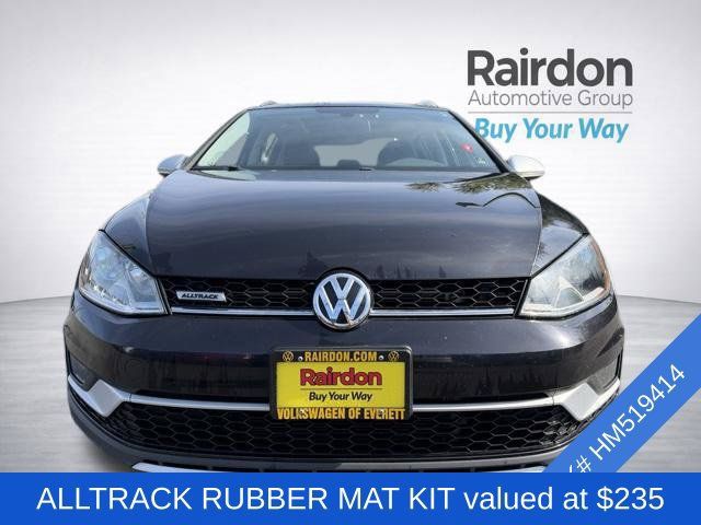 Used 2017 Volkswagen Golf Alltrack SE AWD/4WD image 2