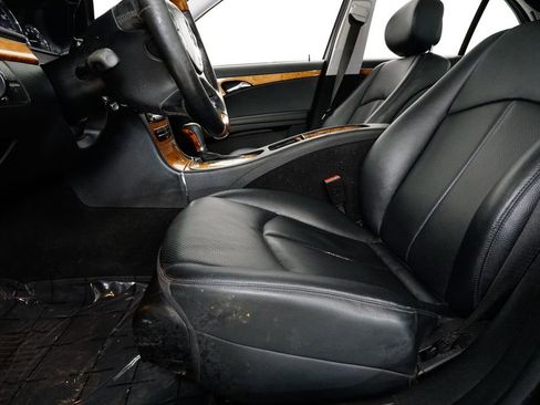 Used 2008 Mercedes-Benz E 350 4MATIC Sedan image 12