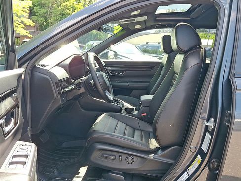 Used 2026 Honda CR-V Sport Touring image 11