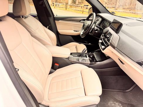 Used 2018 BMW X3 xDrive30i image 11