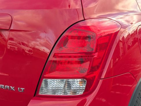 Used 2015 Chevrolet Trax LT w/ LT Plus Package image 17