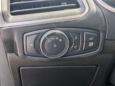 Used 2021 Ford Edge SEL w/ Convenience Package AWD/4WD image 15