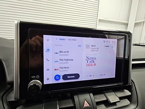 Used 2023 Toyota RAV4 LE image 14