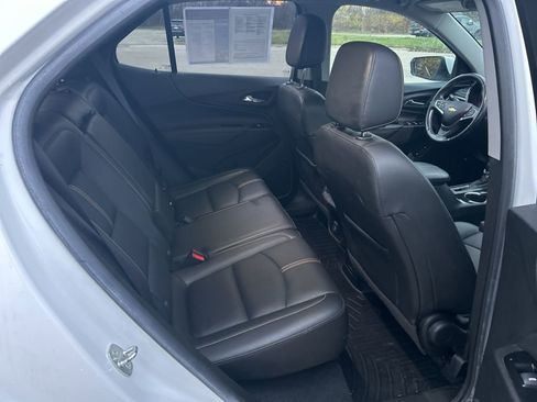Used 2022 Chevrolet Equinox Premier image 22