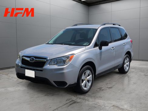 Used 2015 Subaru Forester 2.5i w/ Alloy Wheel Package AWD/4WD image 1