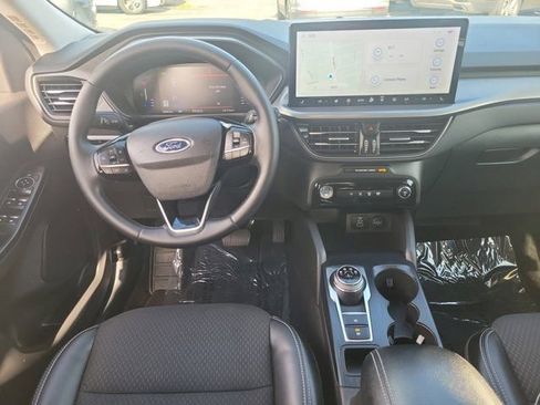 Certified 2024 Ford Escape SE FWD image 15