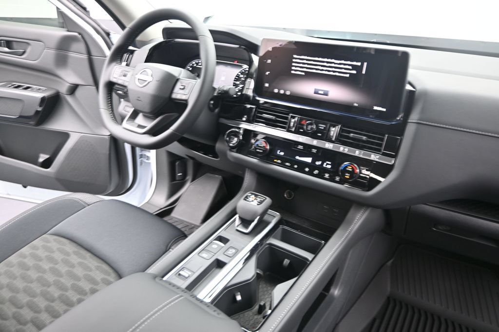New 2026 Nissan Pathfinder SV FWD image 29