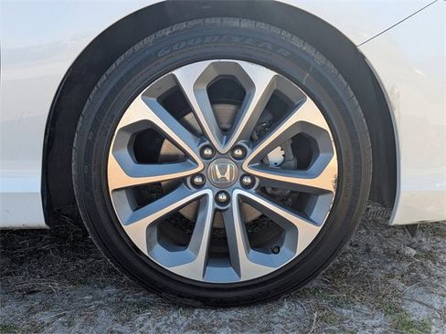 Used 2015 Honda Accord Sport image 11