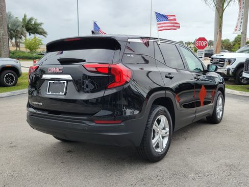 Used 2020 GMC Terrain SLE image 5