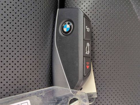 Used 2025 BMW i5 xDrive40 w/ M Sport Package image 36