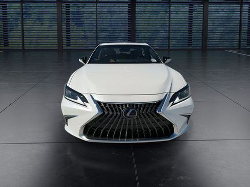 Certified 2025 Lexus ES 350 w/ Premium Package FWD image 3