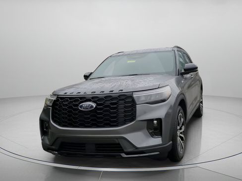 New 2026 Ford Explorer ST-Line w/ Premium Package RWD image 10