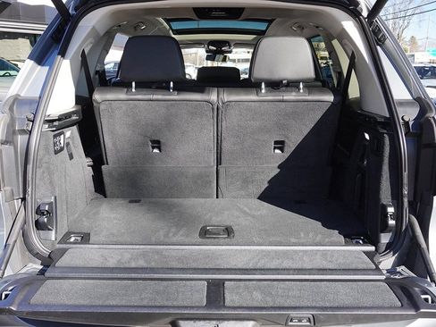 Used 2023 BMW X7 xDrive40i w/ Parking Assistance Package image 20