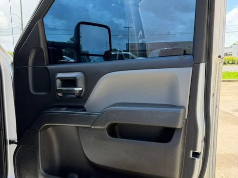 Used 2019 GMC Sierra 2500 4x4 Crew Cab image 19