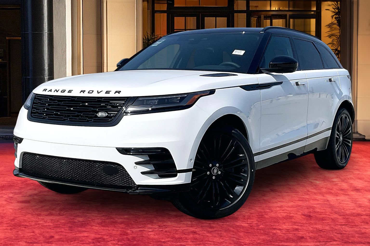 New 2026 Land Rover Range Rover Velar Dynamic SE AWD/4WD image 1