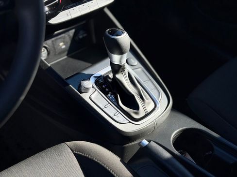 Used 2023 Hyundai Kona SEL w/ Cargo Package image 16