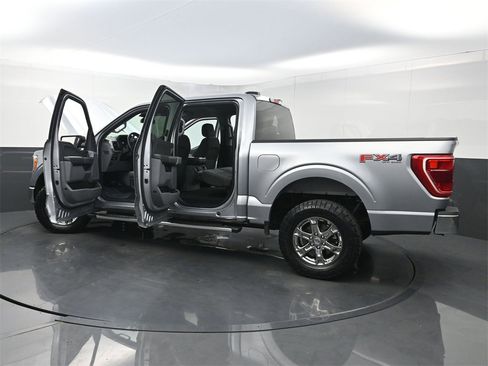 Used 2023 Ford F150 XLT w/ Equipment Group 302A High image 39