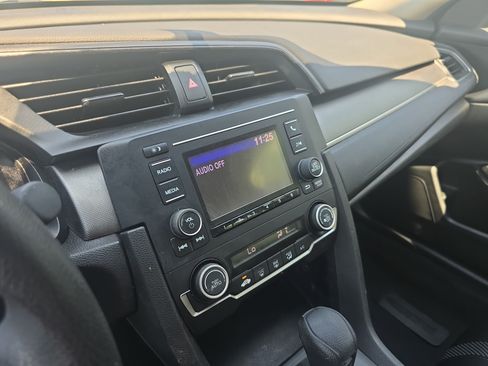 Used 2018 Honda Civic LX image 19