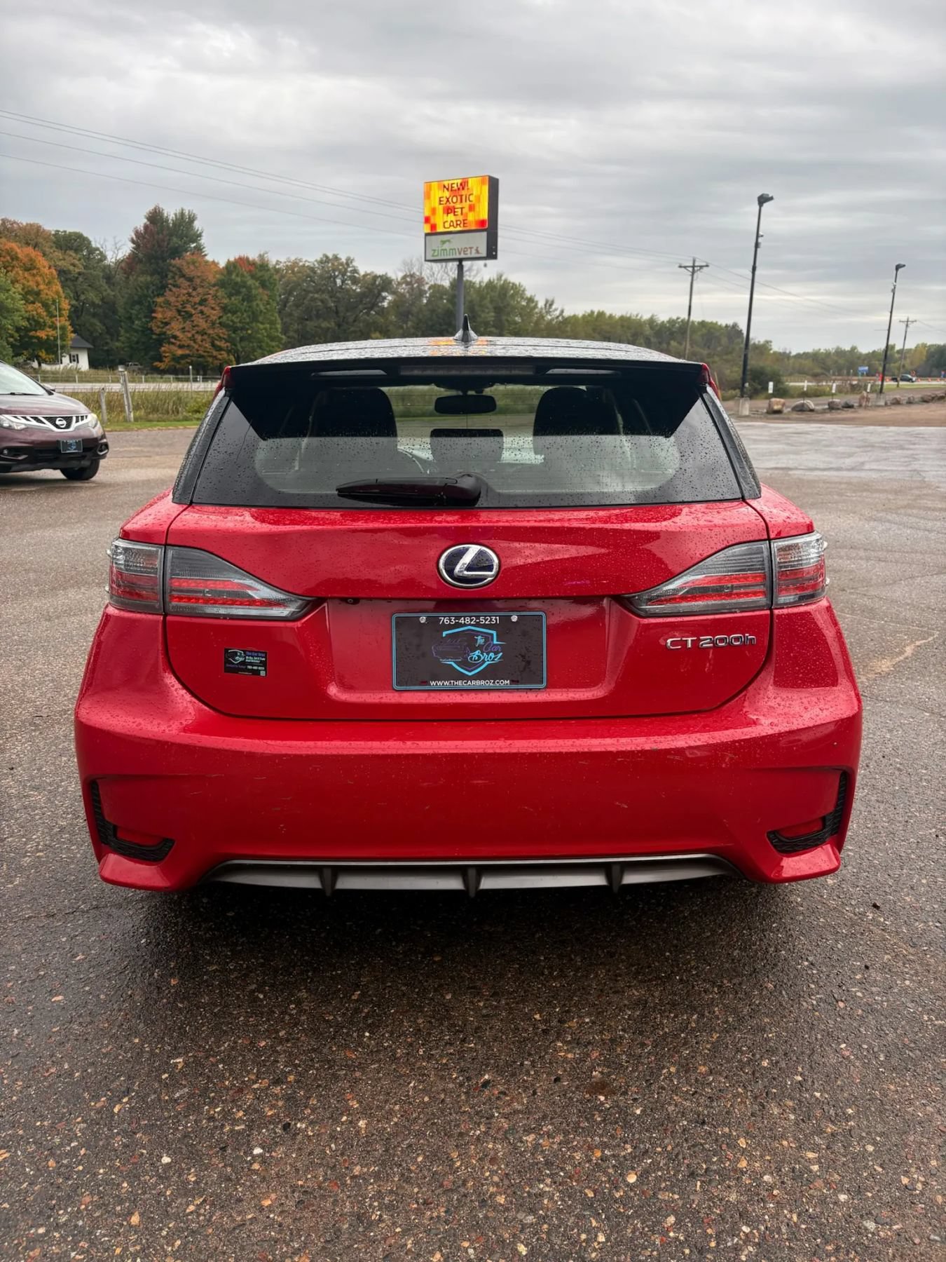 Used 2014 Lexus CT 200h w/ F Sport w/Nuluxe Interior FWD image 6