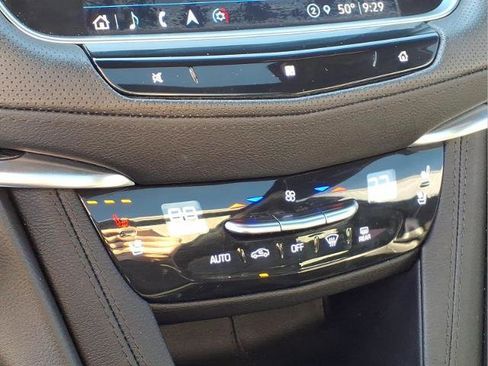 Used 2021 Cadillac XT5 Premium Luxury w/ LPO, Floor Liner Package image 14