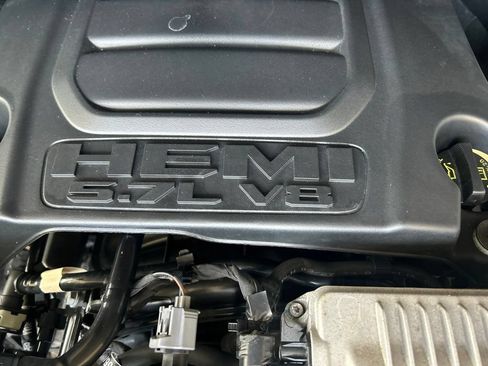 Used 2023 RAM 1500 Limited AWD/4WD image 13