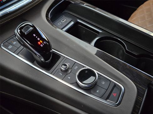 Used 2022 Cadillac Escalade Sport AWD/4WD image 22