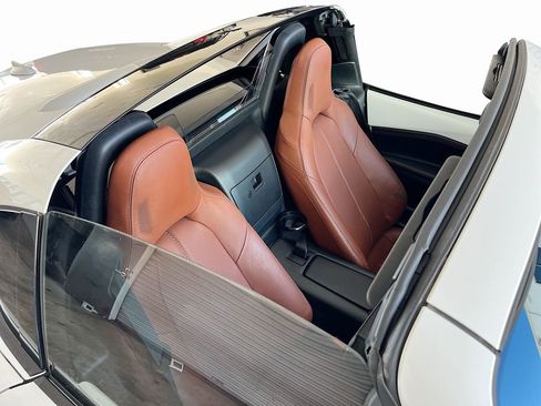 Used 2023 MAZDA MX-5 Miata Grand Touring RWD image 27