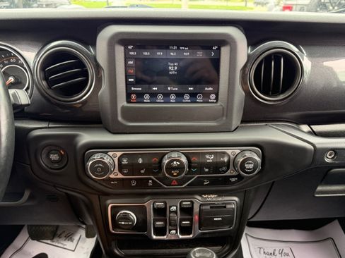 Used 2020 Jeep Wrangler Unlimited Sport AWD/4WD image 11