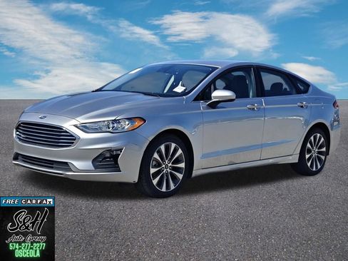 Used 2020 Ford Fusion SE AWD/4WD image 13