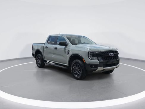 Used 2024 Ford Ranger XLT w/ FX4 Off-Road Package AWD/4WD image 2