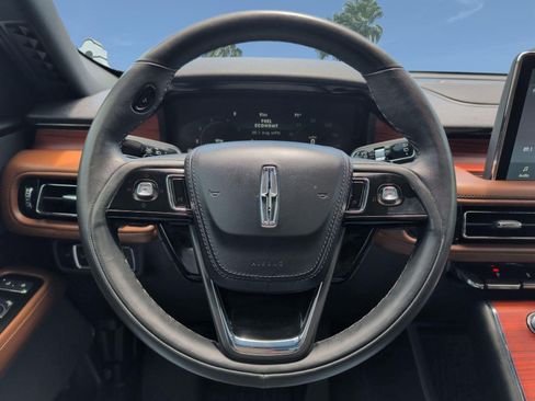 Used 2024 Lincoln Aviator Reserve w/ Elements Package Plus RWD image 13