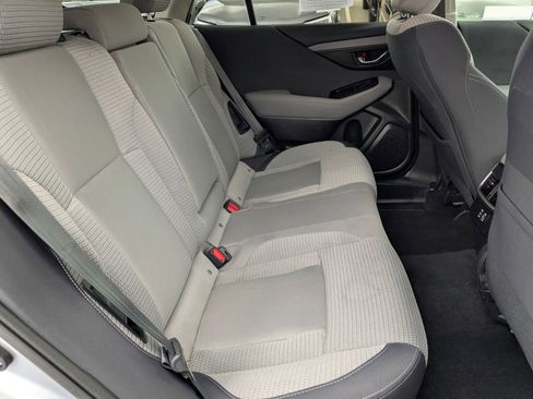 Used 2024 Subaru Outback Premium AWD/4WD image 25