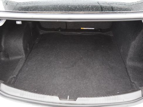 Used 2022 Chevrolet Malibu LT image 18