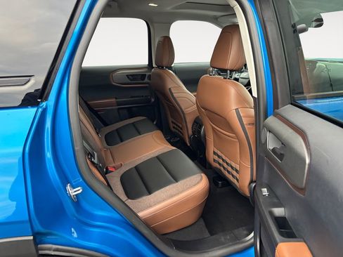 Used 2025 Ford Bronco Sport Outer Banks w/ Outer Banks Tech Package+ image 11