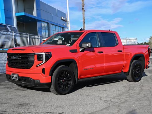 Used 2024 GMC Sierra 1500 Pro w/ Graphite Edition image 9