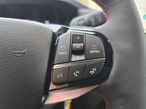 New 2026 Ford Explorer ST-Line w/ ST-Line Street Pack image 18