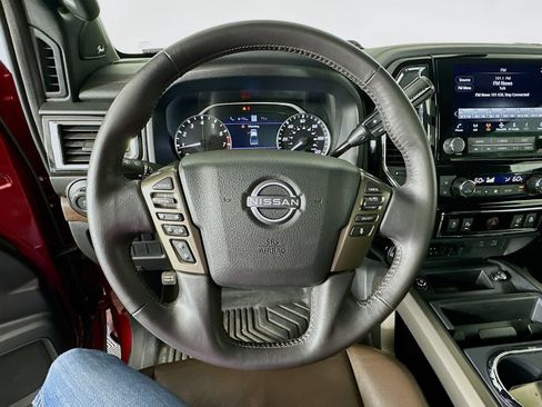 Used 2023 Nissan Titan Platinum Reserve w/ Moonroof Package AWD/4WD image 11