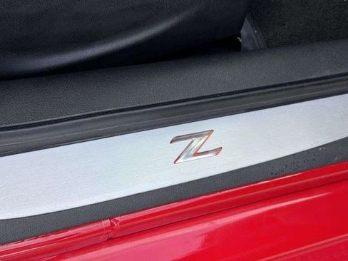 Used 2015 Nissan 370Z Coupe RWD image 62